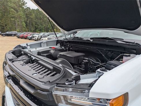 New 2026 Chevrolet Silverado 2500 Custom w/ Custom Value Package image 35