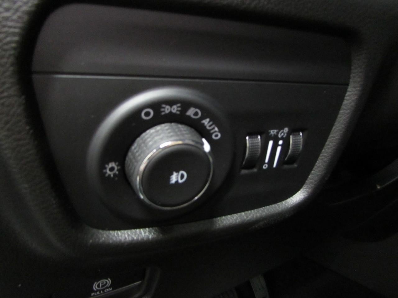 Used 2024 Jeep Grand Cherokee L Limited w/ Luxury Tech Group II AWD/4WD image 25