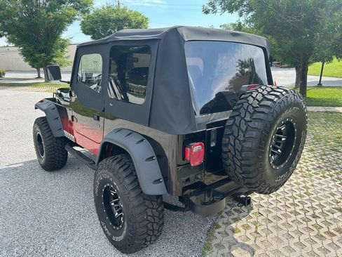 Used 1995 Jeep Wrangler Rio Grande AWD/4WD image 7