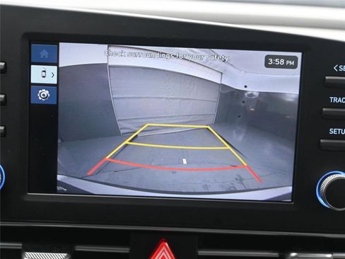 Certified 2025 Hyundai Elantra Sport image 6