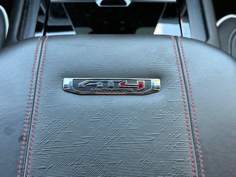 Used 2025 GMC Yukon AT4 Ultimate AWD/4WD image 41