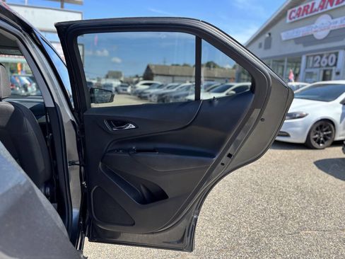 Used 2020 Chevrolet Equinox LT image 13