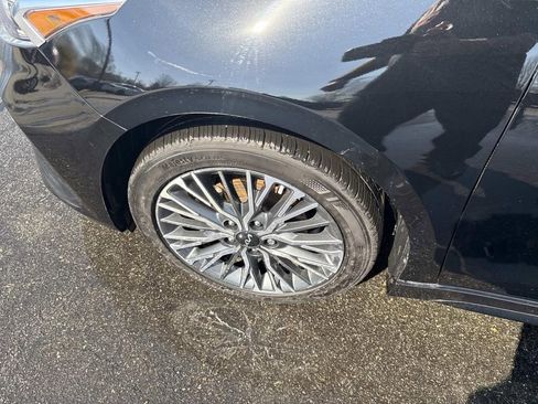 Used 2024 Kia Forte GT-Line w/ GT-Line Premium Package image 12