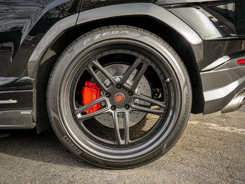 Used 2024 Lamborghini Urus Performante image 9