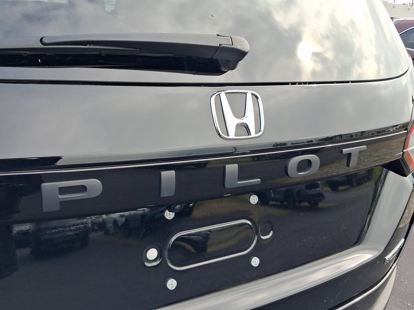Used 2024 Honda Pilot Touring image 24