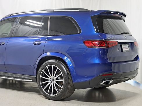 Used 2022 Mercedes-Benz GLS 450 4MATIC image 11