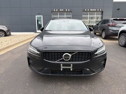 Used 2025 Volvo S60 B5 Plus