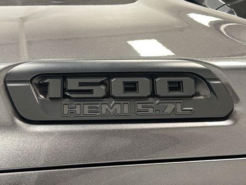 Used 2020 RAM 1500 Big Horn AWD/4WD image 41