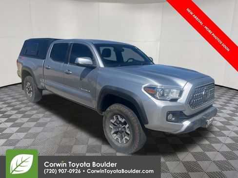 Used 2019 Toyota Tacoma TRD Off-Road w/ TRD Premium Off Road Package AWD/4WD image 1