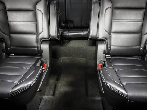 Used 2016 GMC Yukon XL Denali w/ Open Road Package image 18