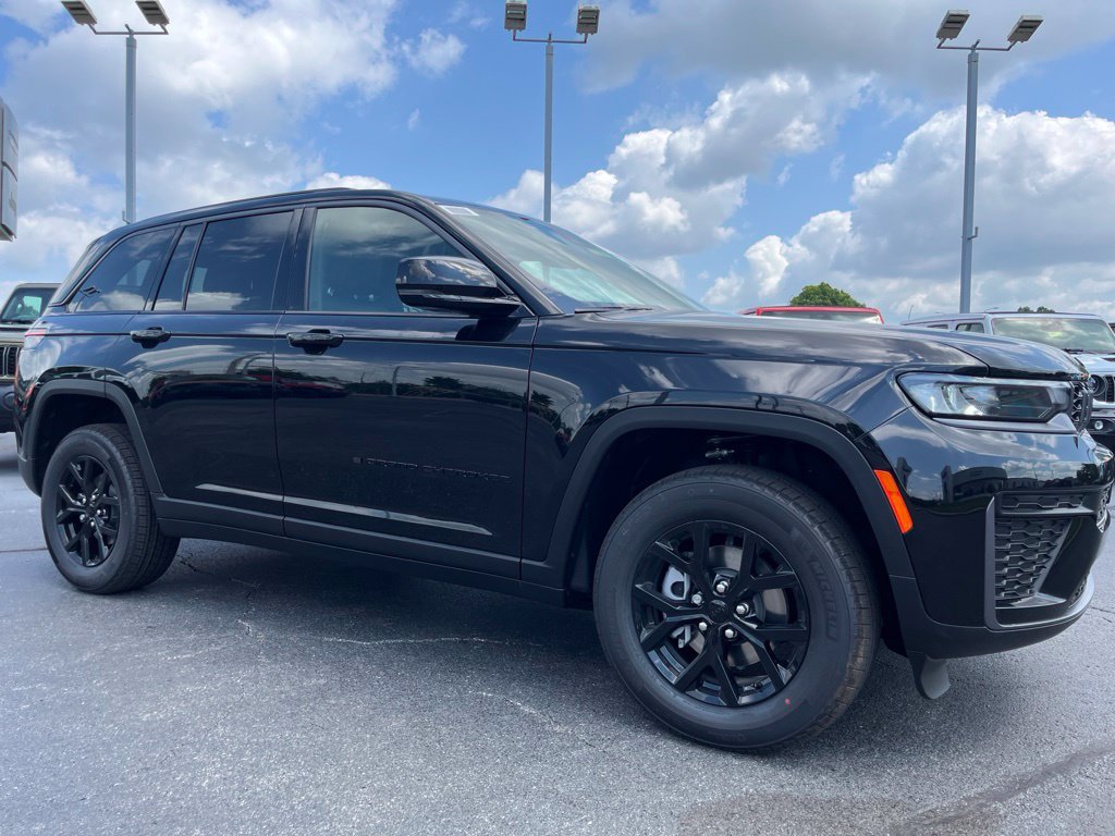 New 2026 Jeep Grand Cherokee 4WD image 41