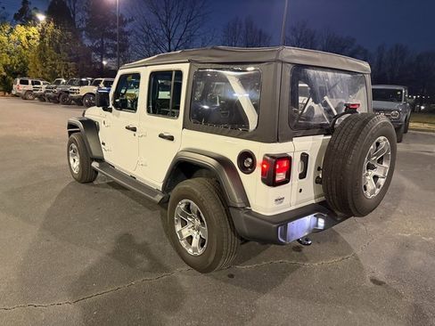 Used 2021 Jeep Wrangler Unlimited Sport image 4