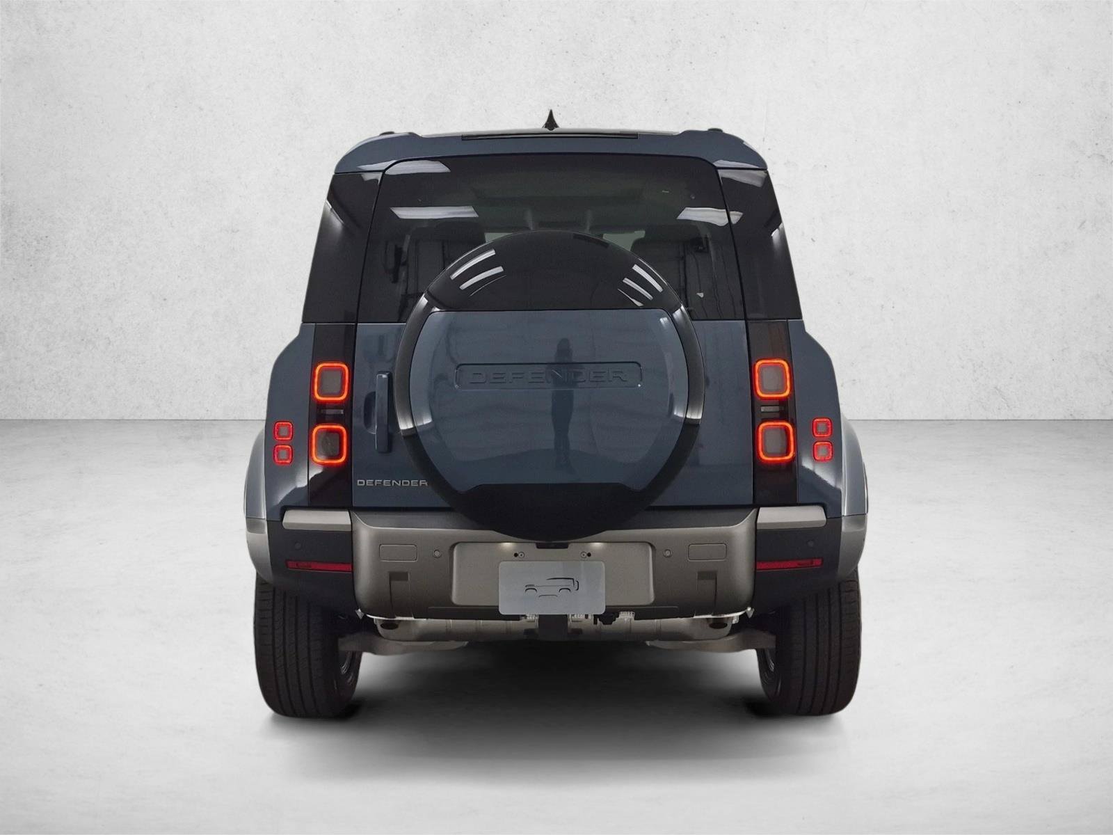 New 2026 Land Rover Defender 110 S AWD/4WD image 8