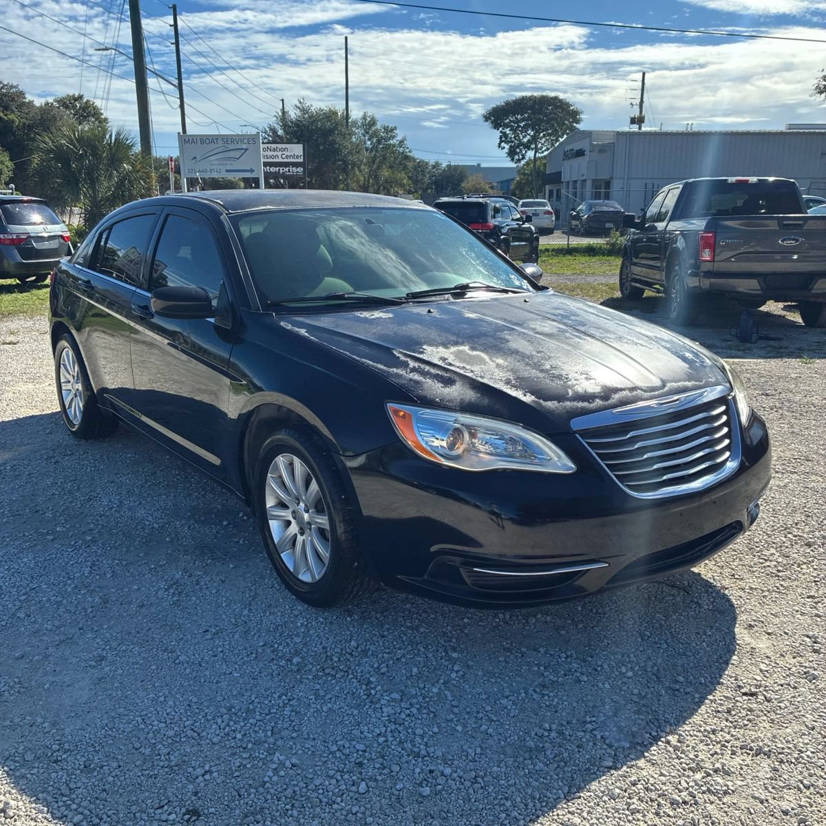 Used 2013 Chrysler 200 Touring FWD image 7