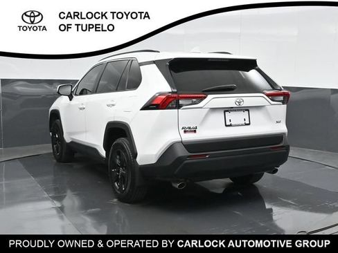 Used 2025 Toyota RAV4 XLE w/ Convenience Package FWD image 10