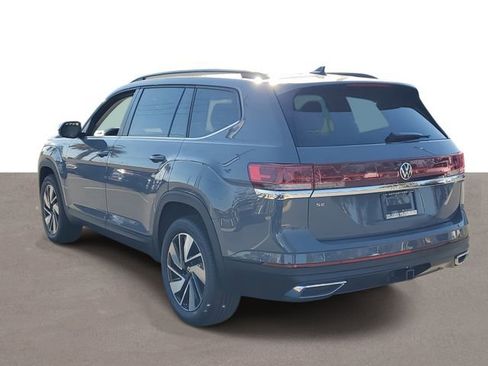 New 2026 Volkswagen Atlas SE image 3