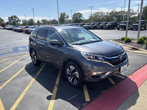 Used 2016 Honda CR-V Touring image 4