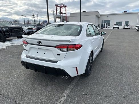 New 2026 Toyota Corolla SE image 4