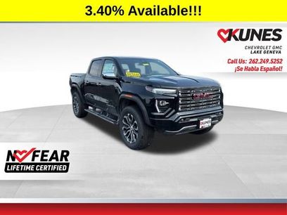 New 2025 GMC Canyon Denali