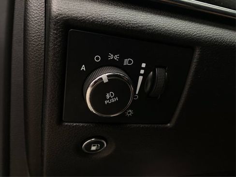 Used 2014 Jeep Grand Cherokee Limited AWD/4WD image 24