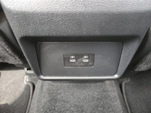 Used 2025 Nissan Rogue SV AWD/4WD image 26
