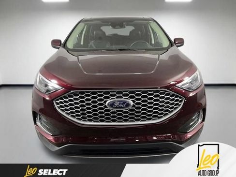 Used 2024 Ford Edge SEL w/ Convenience Package AWD/4WD image 2