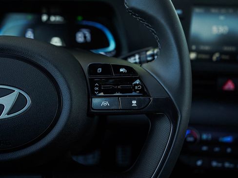 New 2026 Hyundai Elantra SEL Sport image 19