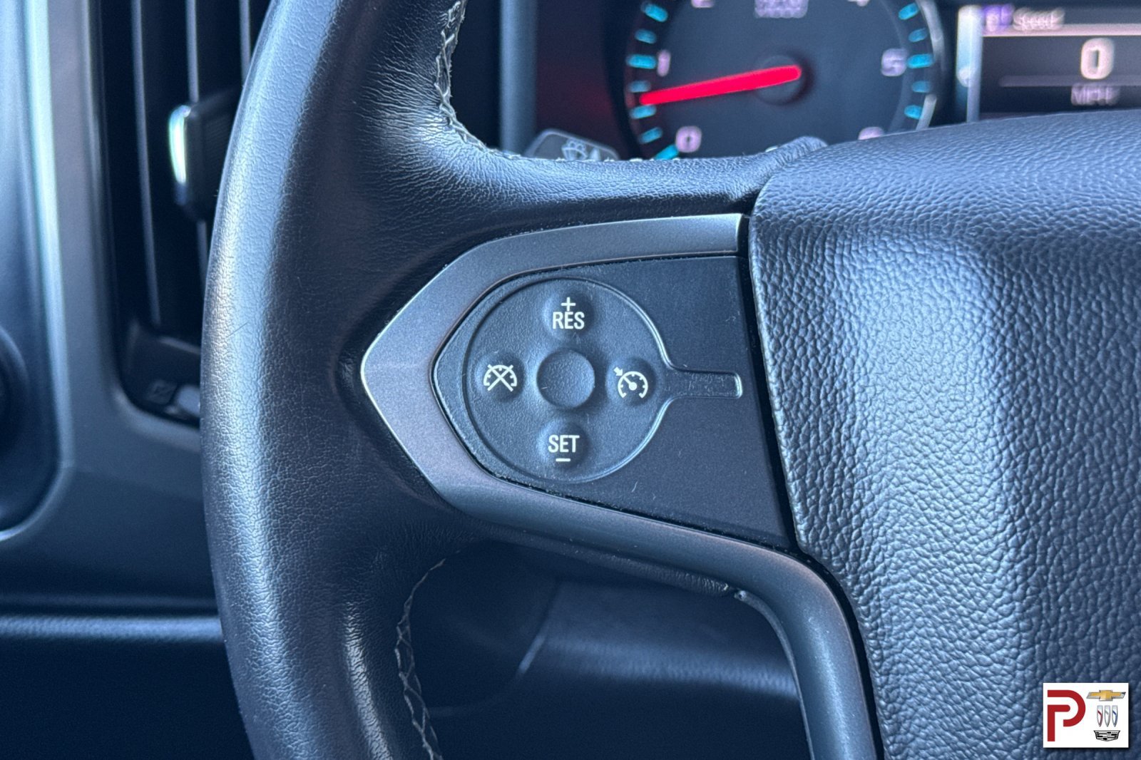 Used 2018 Chevrolet Silverado 1500 LT w/ All Star Edition RWD image 26