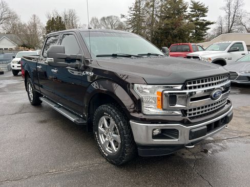 Used 2018 Ford F150 XLT w/ Max Trailer Tow Package image 6