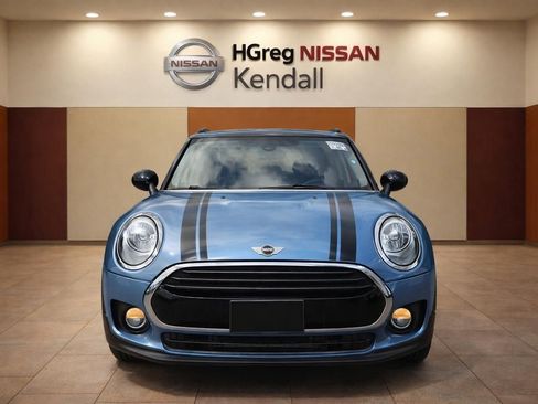 Used 2017 MINI Cooper Clubman ALL4 image 2