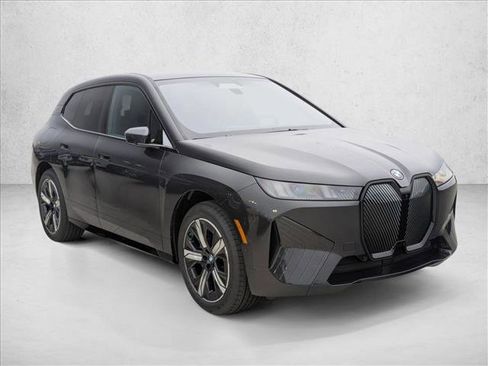 New 2026 BMW iX xDrive60 image 7