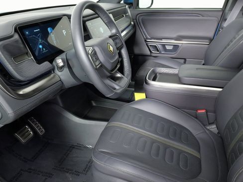 Used 2023 Rivian R1S Adventure image 27