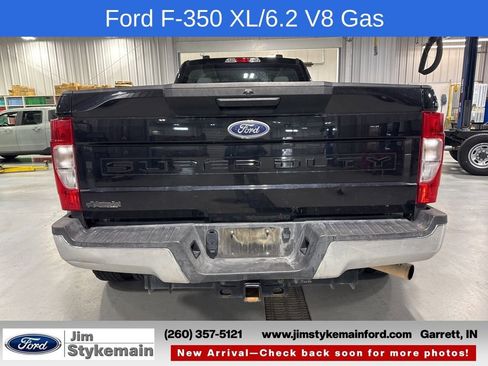Used 2022 Ford F350 XL w/ Power Equipment Group image 4