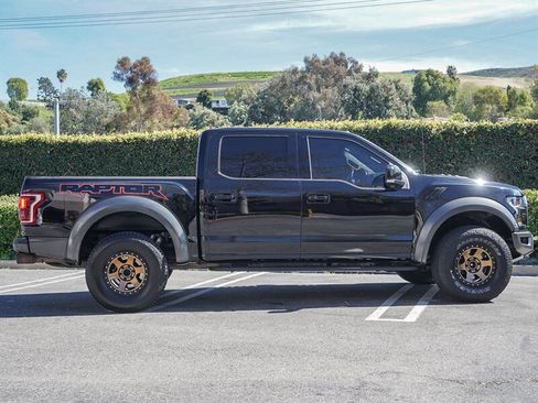 Used 2018 Ford F150 Raptor w/ Equipment Group 802A Luxury image 7
