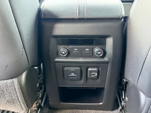 Certified 2023 Chevrolet Traverse RS AWD/4WD image 31