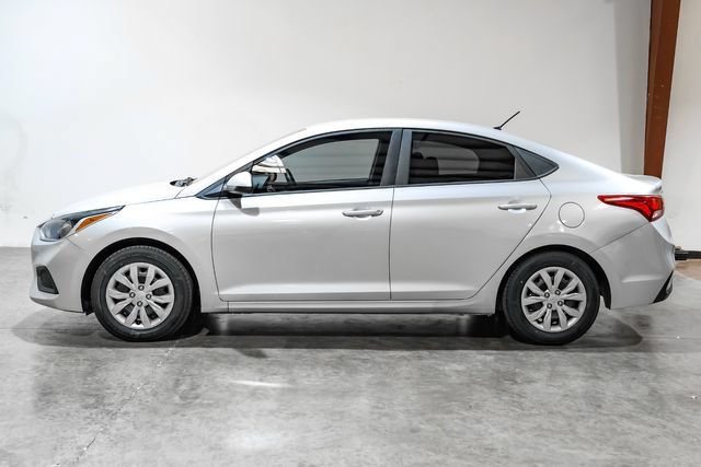 Used 2019 Hyundai Accent SE FWD image 13