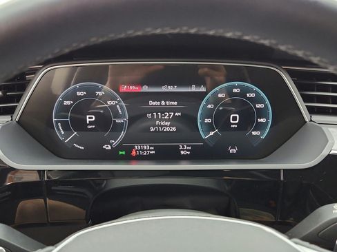 Used 2024 Audi Q8 e-tron Premium Plus AWD/4WD image 9