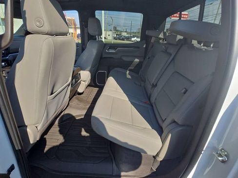 Used 2026 GMC Sierra 1500 SLT w/ SLT Premium Plus Package AWD/4WD image 23