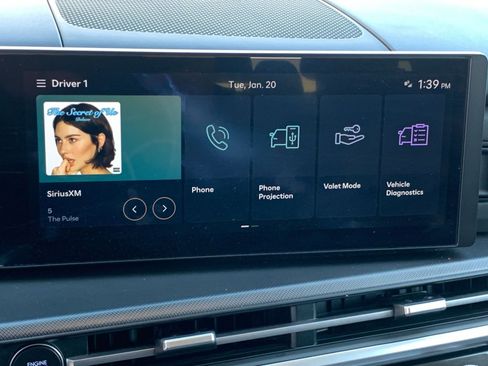 Used 2025 Hyundai Santa Fe SEL image 20