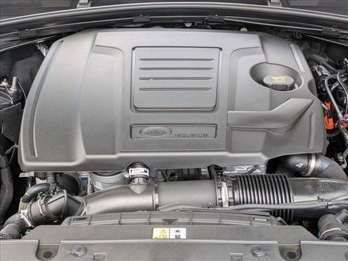 New 2026 Land Rover Range Rover Velar Dynamic SE AWD/4WD image 19