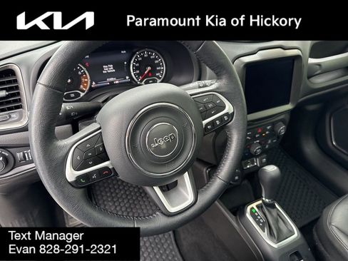 Used 2023 Jeep Renegade Limited w/ Sun/Sound Group image 21