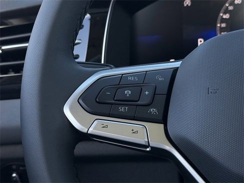 New 2026 Volkswagen Jetta SE image 11