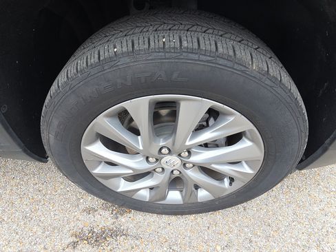 Used 2025 Buick Enclave Preferred FWD image 10