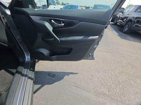 Used 2020 Nissan Rogue SL w/ Premium Package AWD/4WD image 31