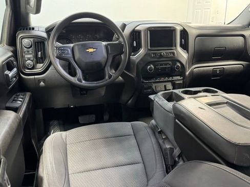 Used 2020 Chevrolet Silverado 1500 Custom w/ Custom 2.7L Value Package image 7