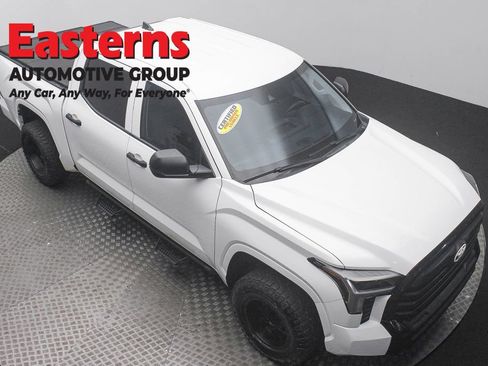 Used 2022 Toyota Tundra SR w/ SR Tow Package RWD image 3