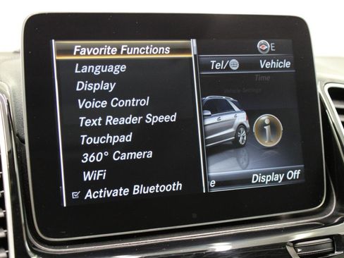 Used 2017 Mercedes-Benz GLE 400 4MATIC image 64