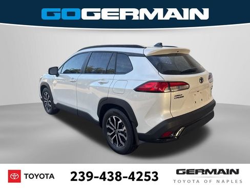 Used 2025 Toyota Corolla Cross AWD Hybrid image 5