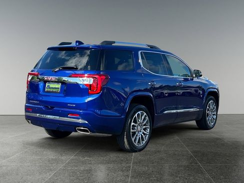 Used 2023 GMC Acadia Denali w/ Denali Ultimate Package AWD/4WD image 10