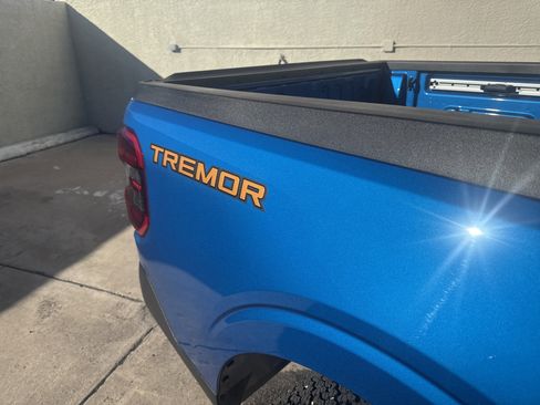 Certified 2025 Ford Maverick Tremor image 10